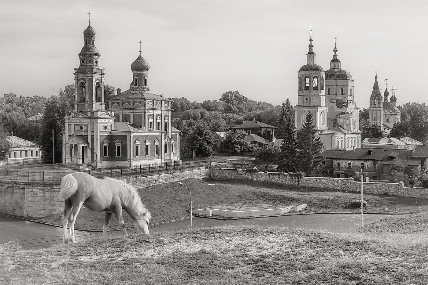 Утро в старом городе С.