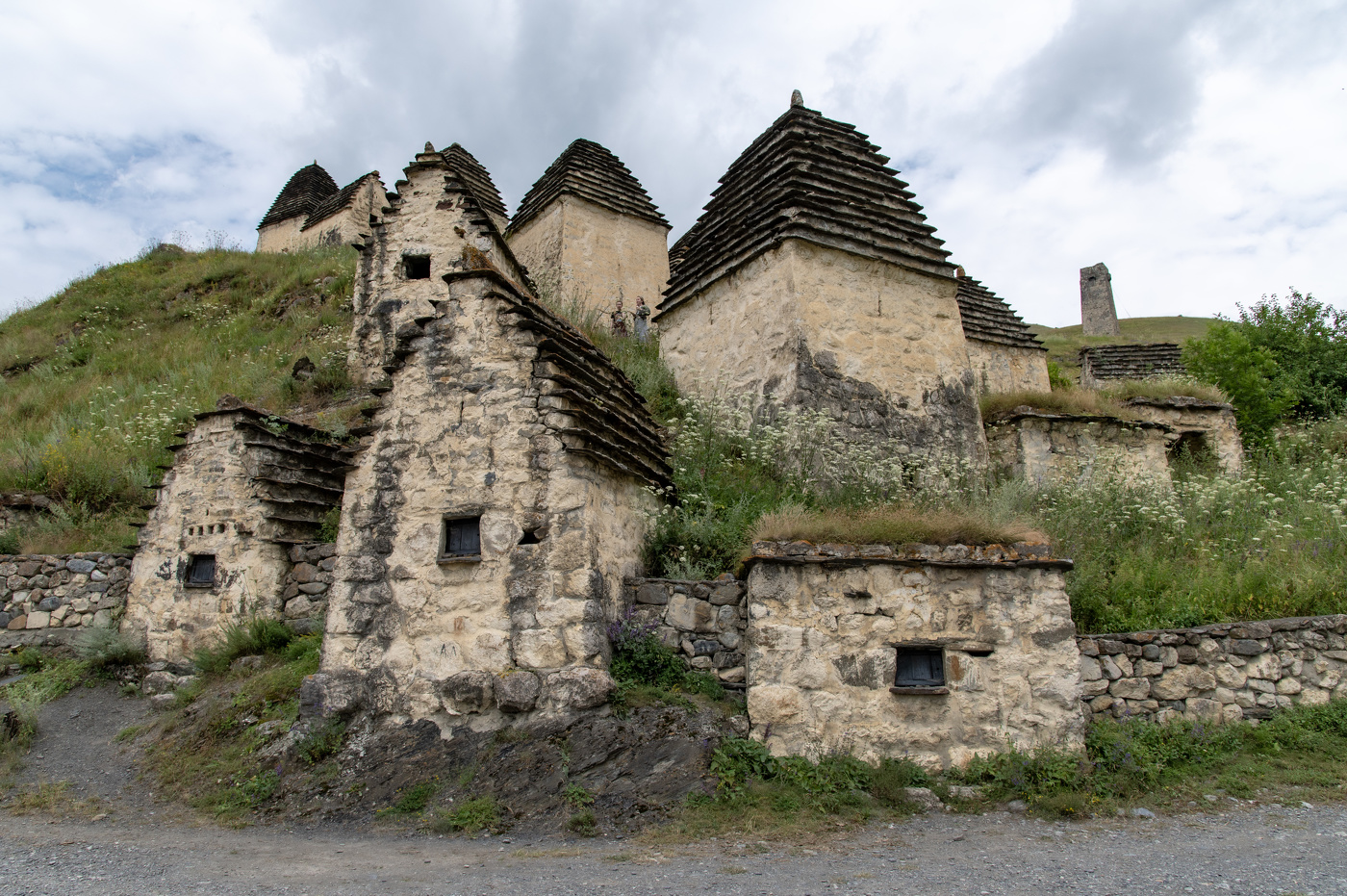 Даргавский некрополь