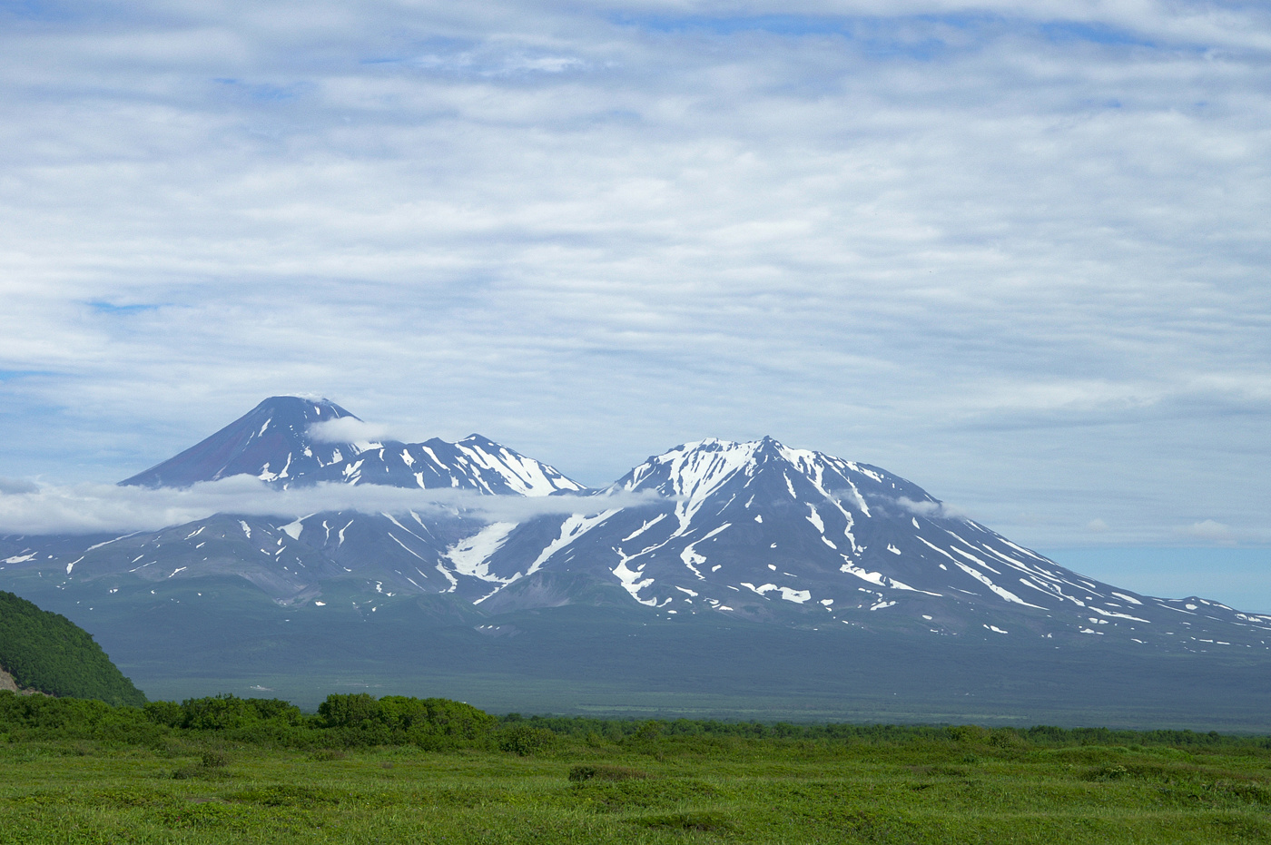 Авачинская и Козельская сопки