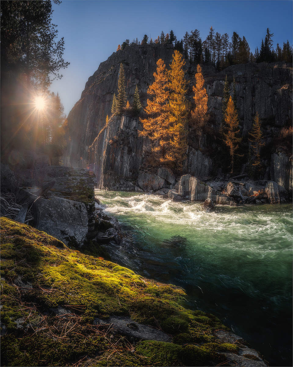 Стена Атлантов.