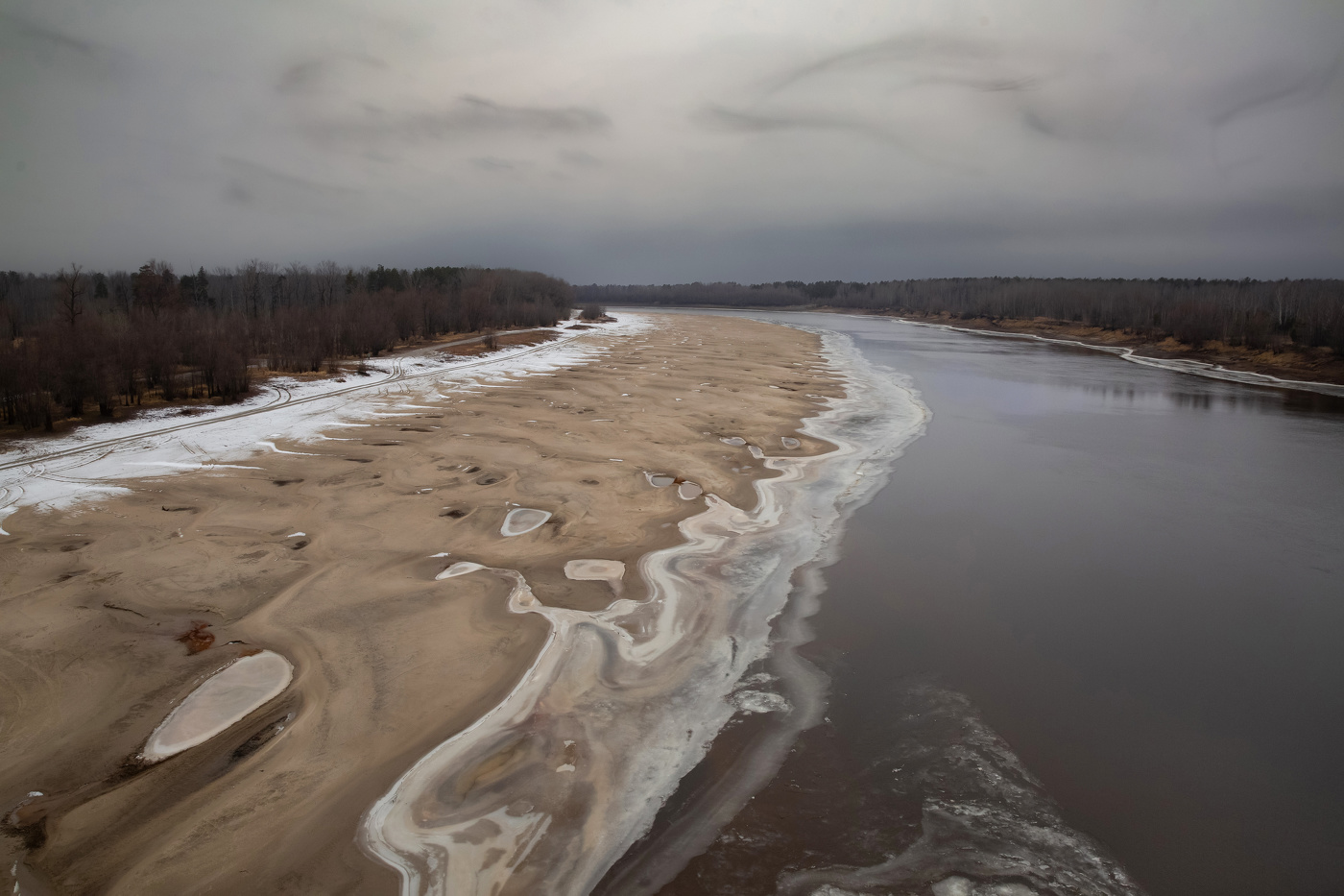 Н.Тавда. Рисунки на воде.