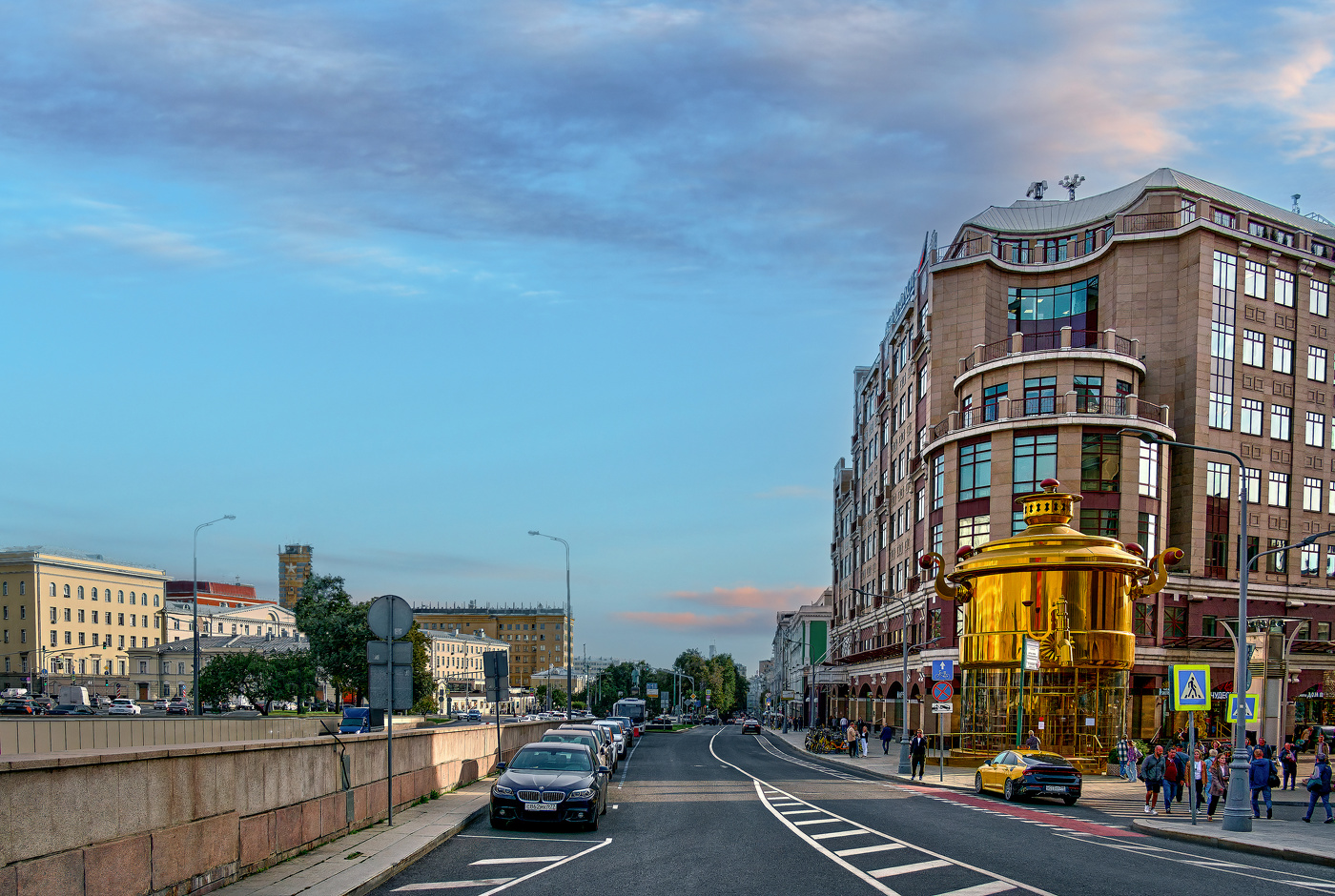 Московские улицы