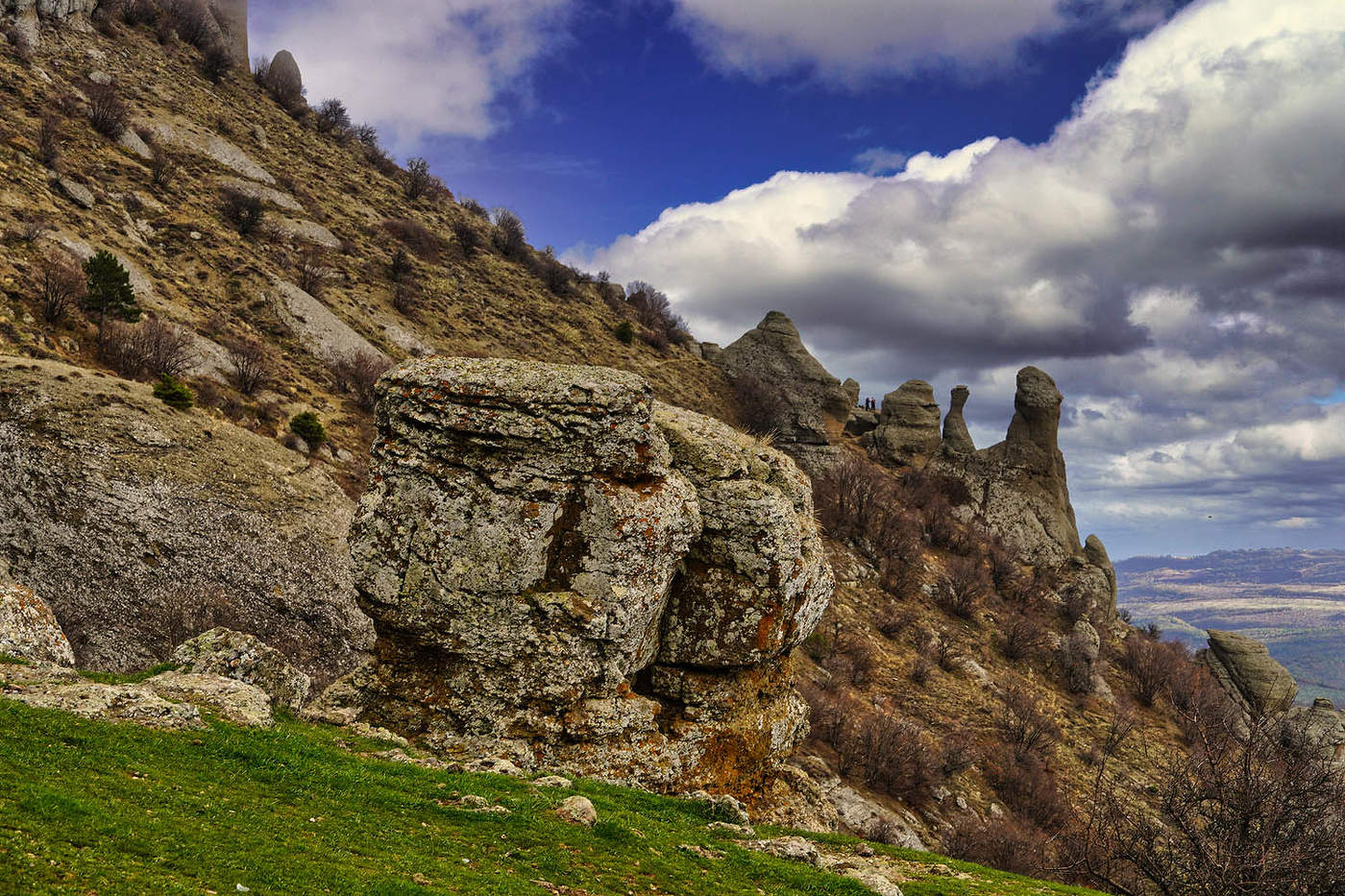 В Долине Привидений