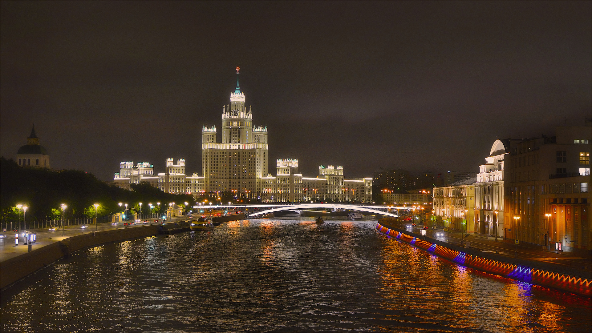 Москва в 18ом году...