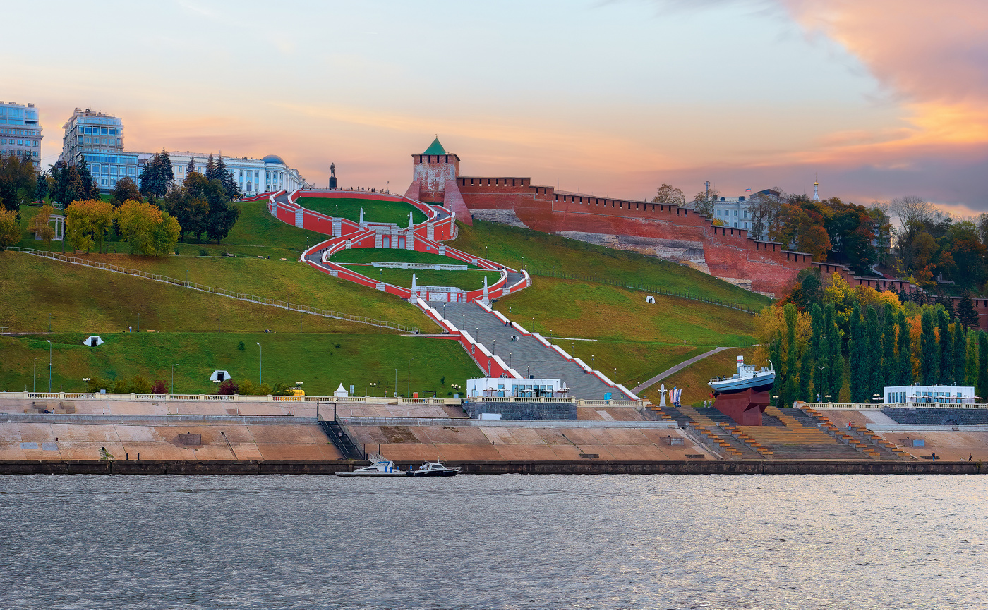 Чкаловская лестница.