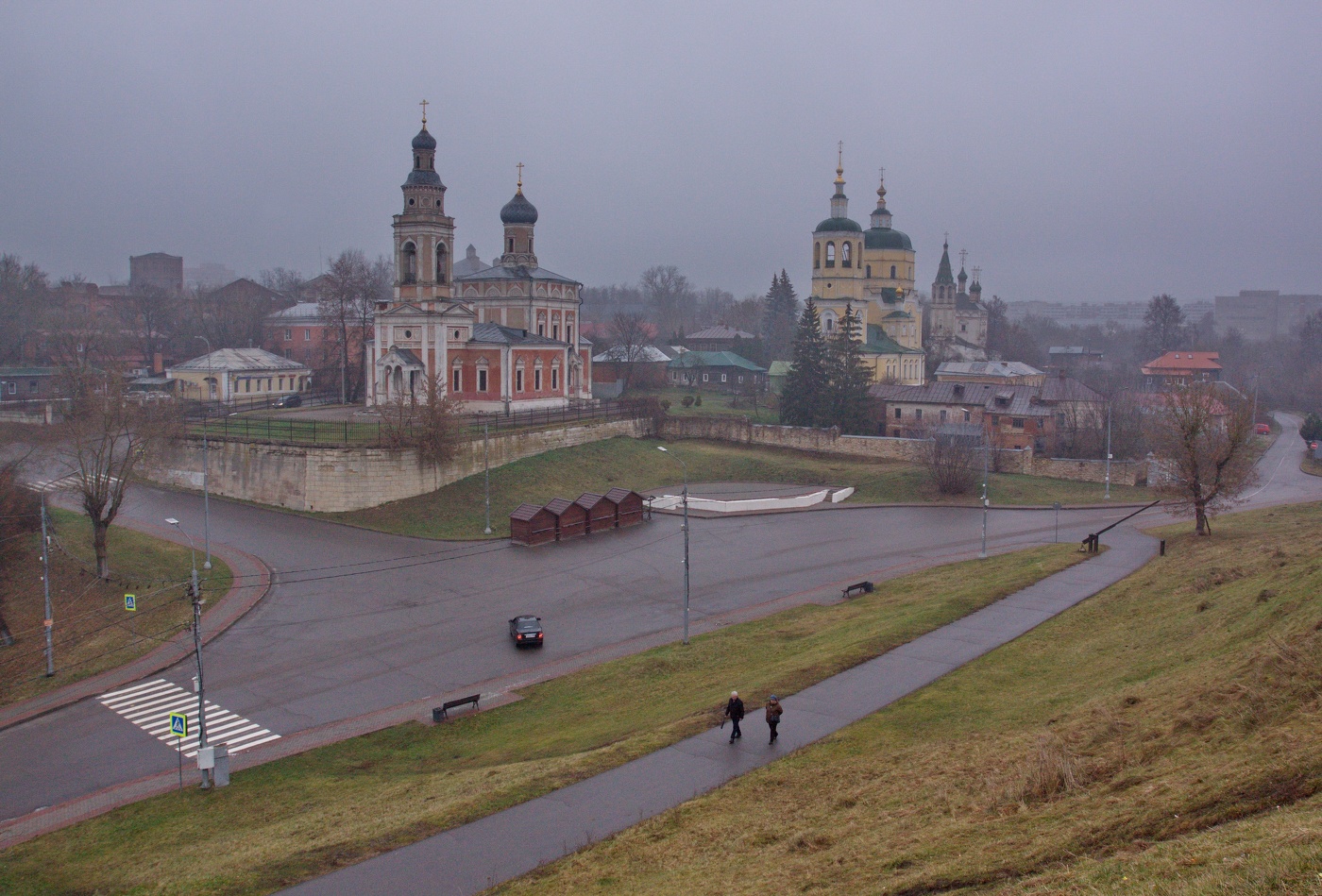 Ноябрьский сюжет старого города С.