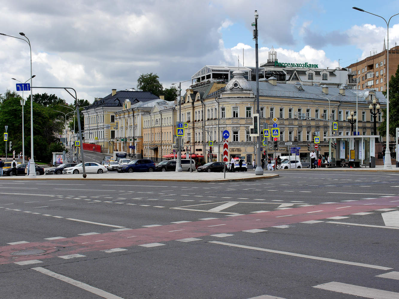 Пречистенские Ворота