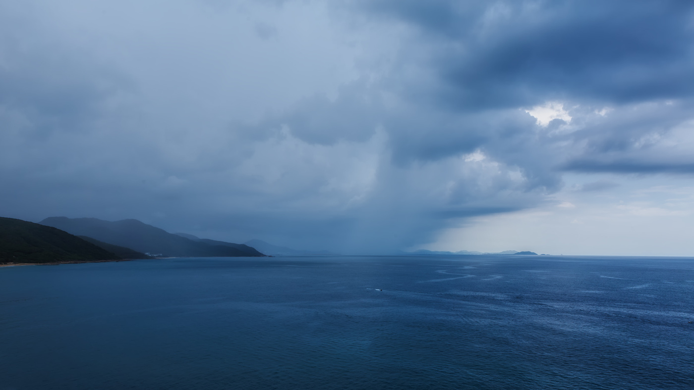 Зарождение тайфуна Вутип