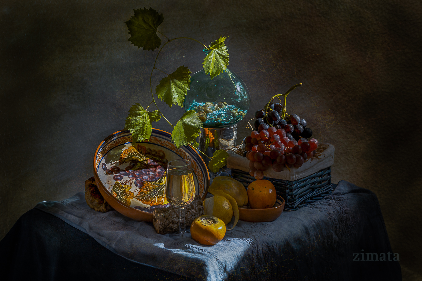 натюрморт с виноградом