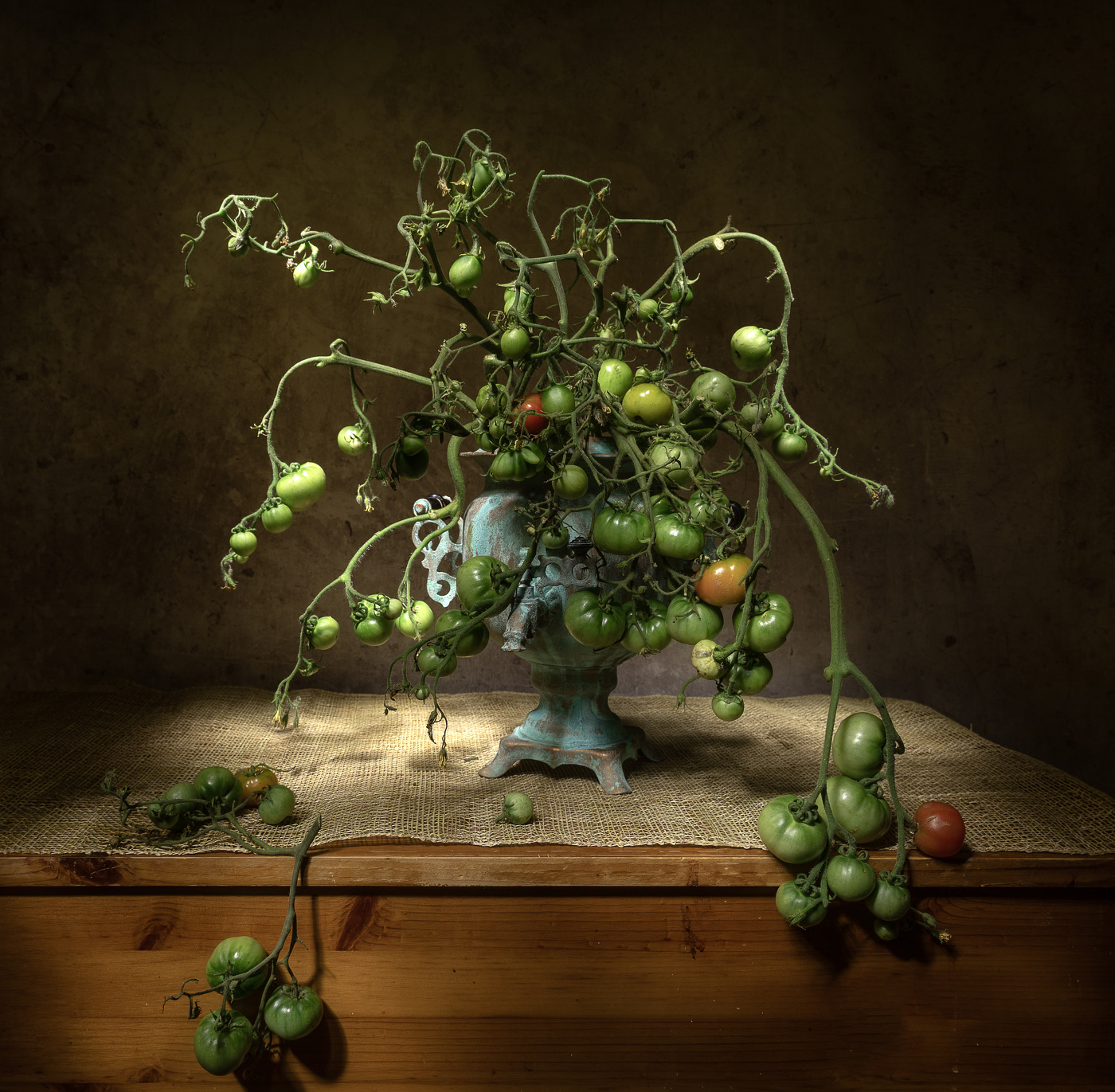 Помидорковое)