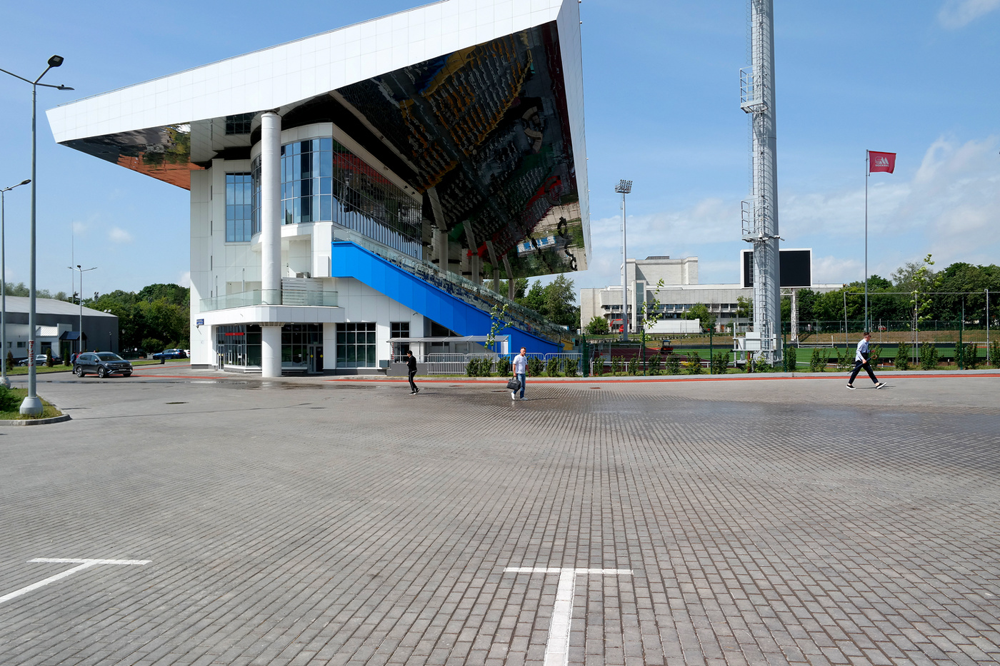 Стадион Москвич