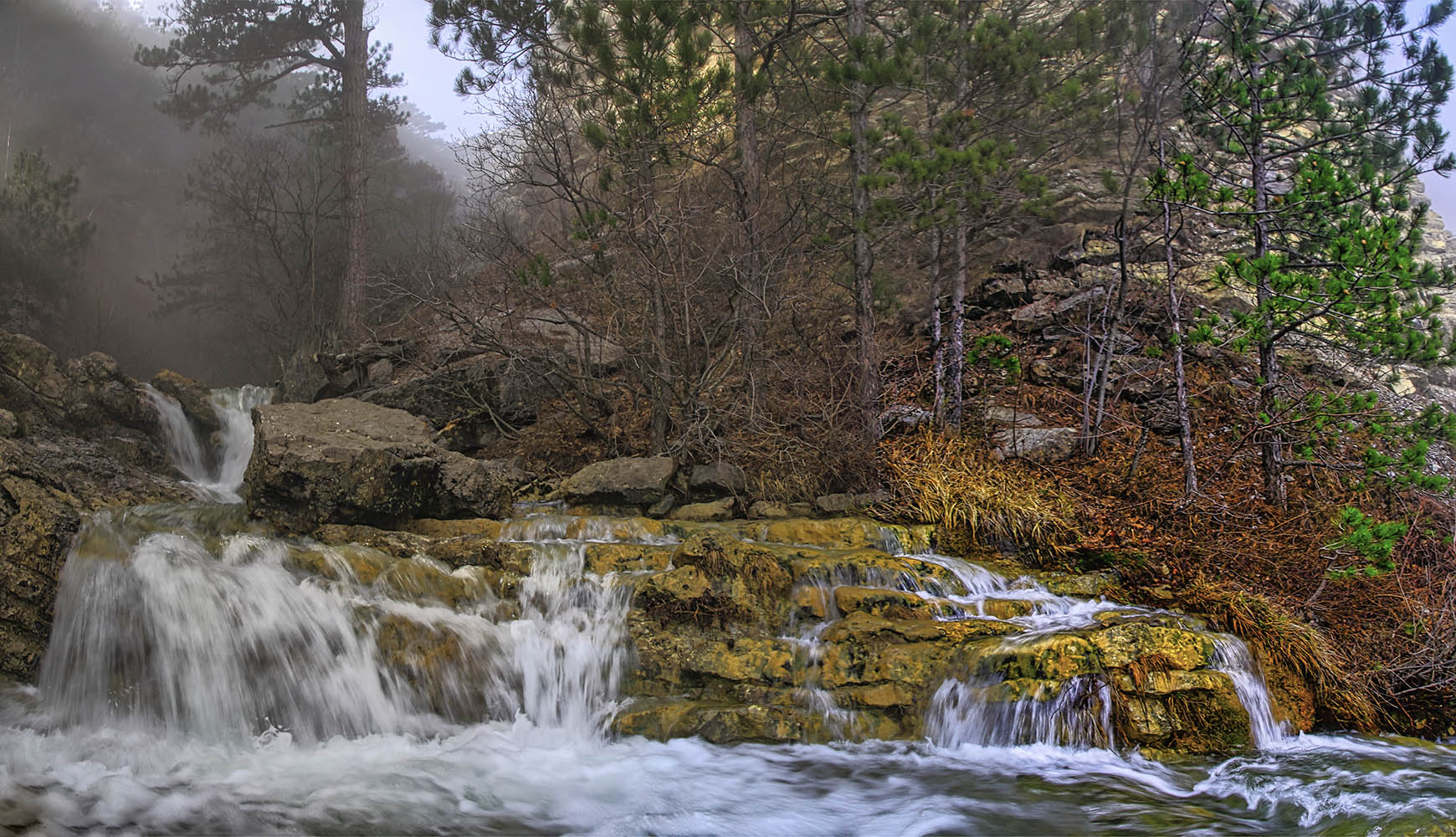 Река водопадная