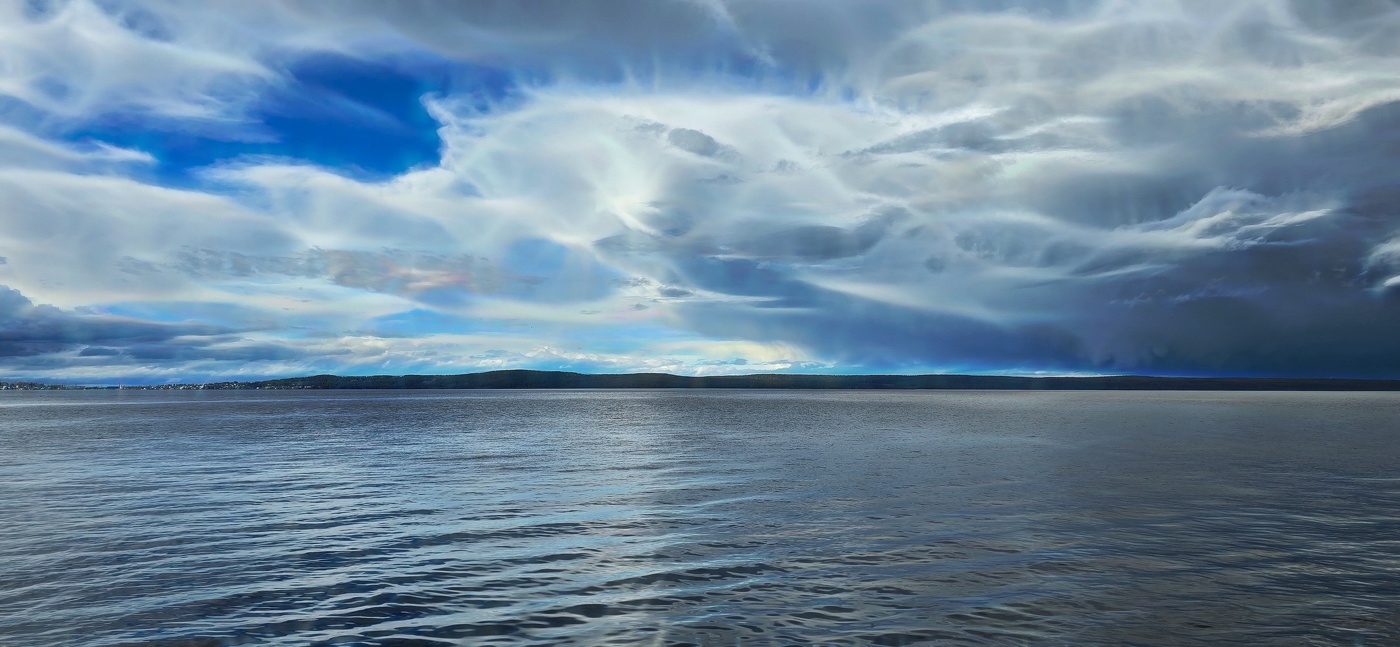 Многоцветие бархатного неба