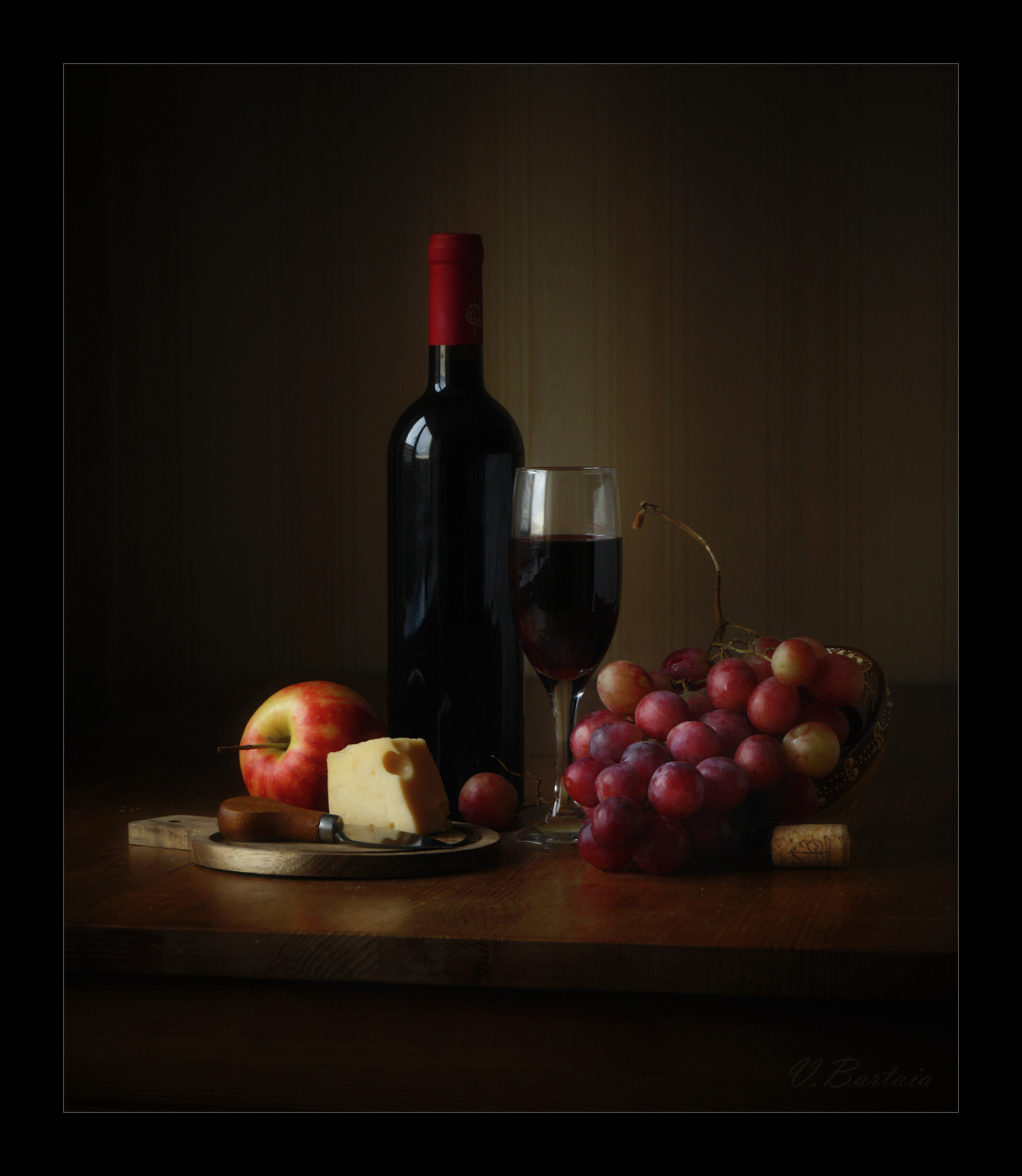 С бокалом вина