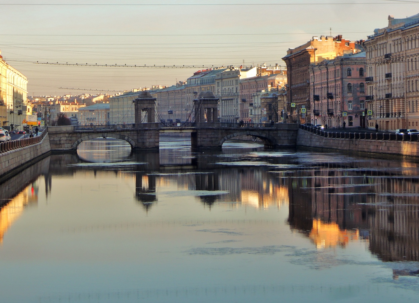 Скупое зимнее солнце