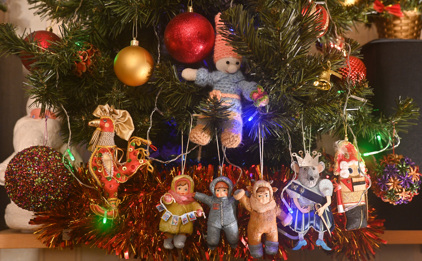 С наступающим