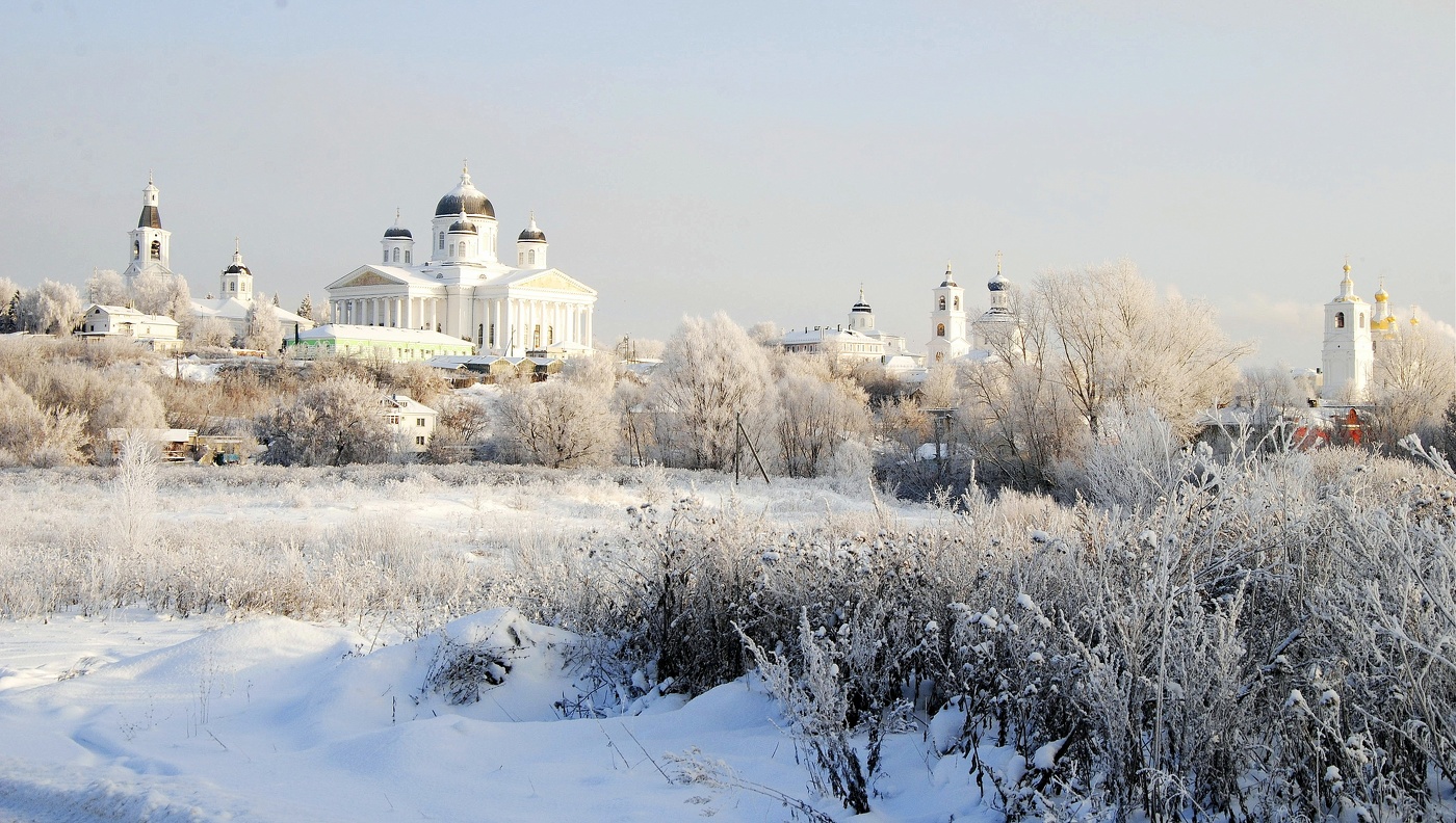 С Наступающим!