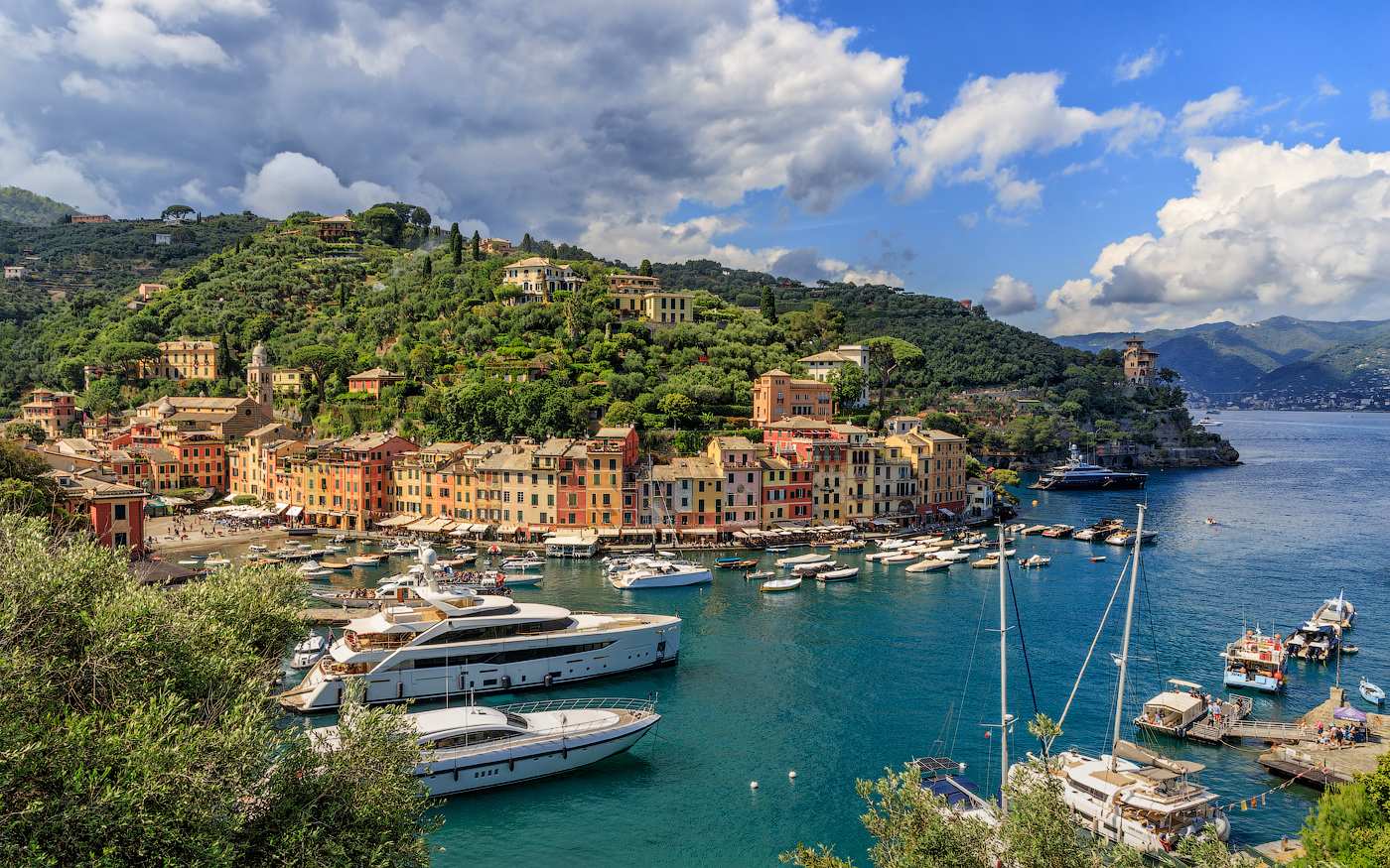 Городок у моря