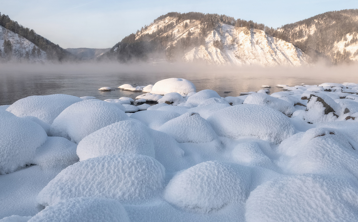 Морозный берег