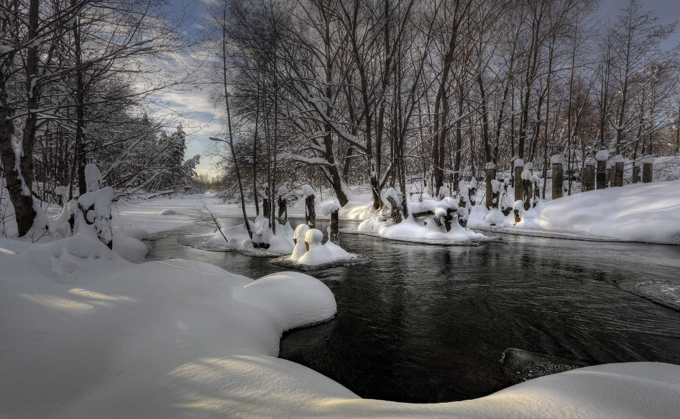 Зимняя река..