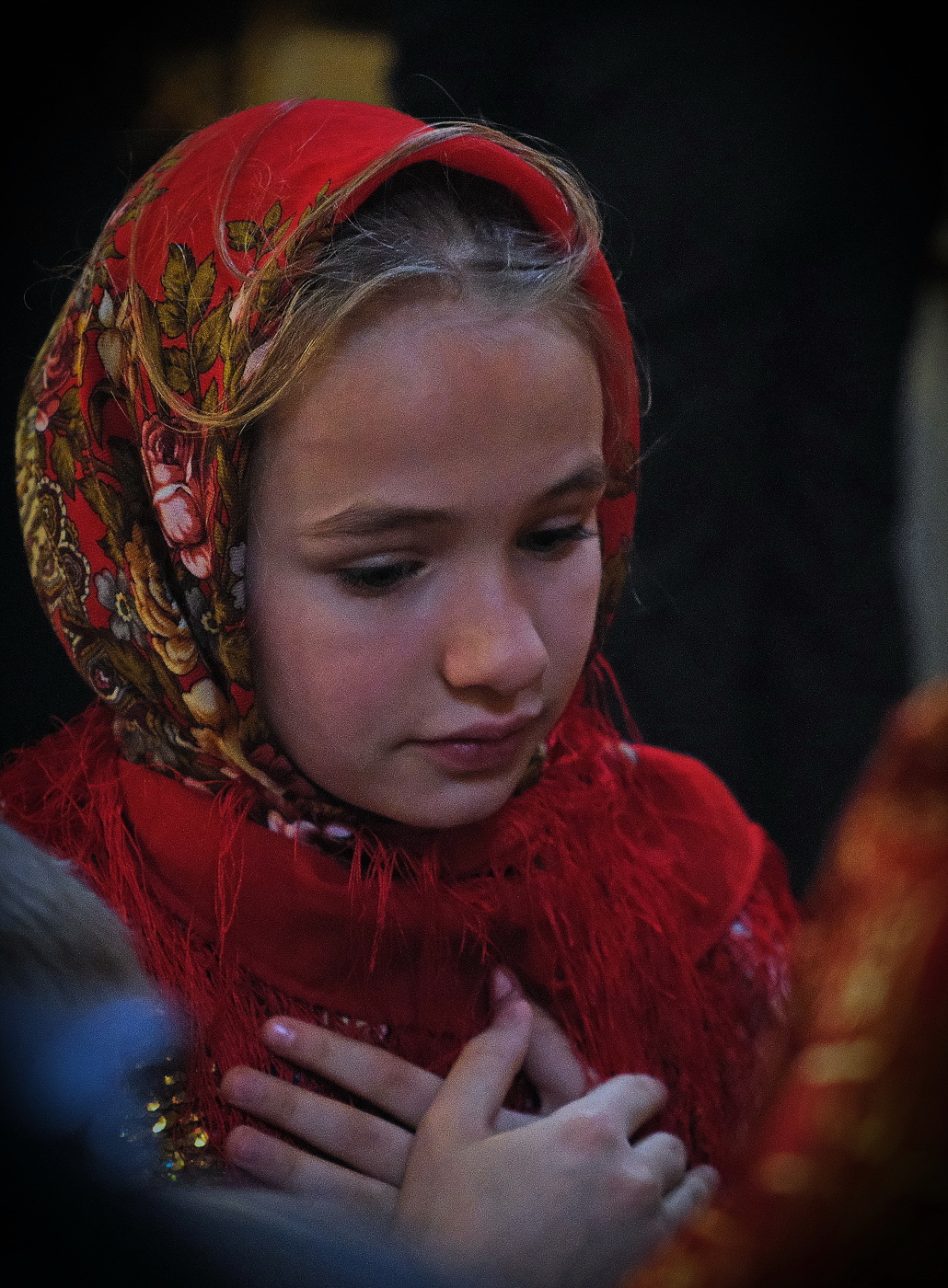 Дети в церкви.