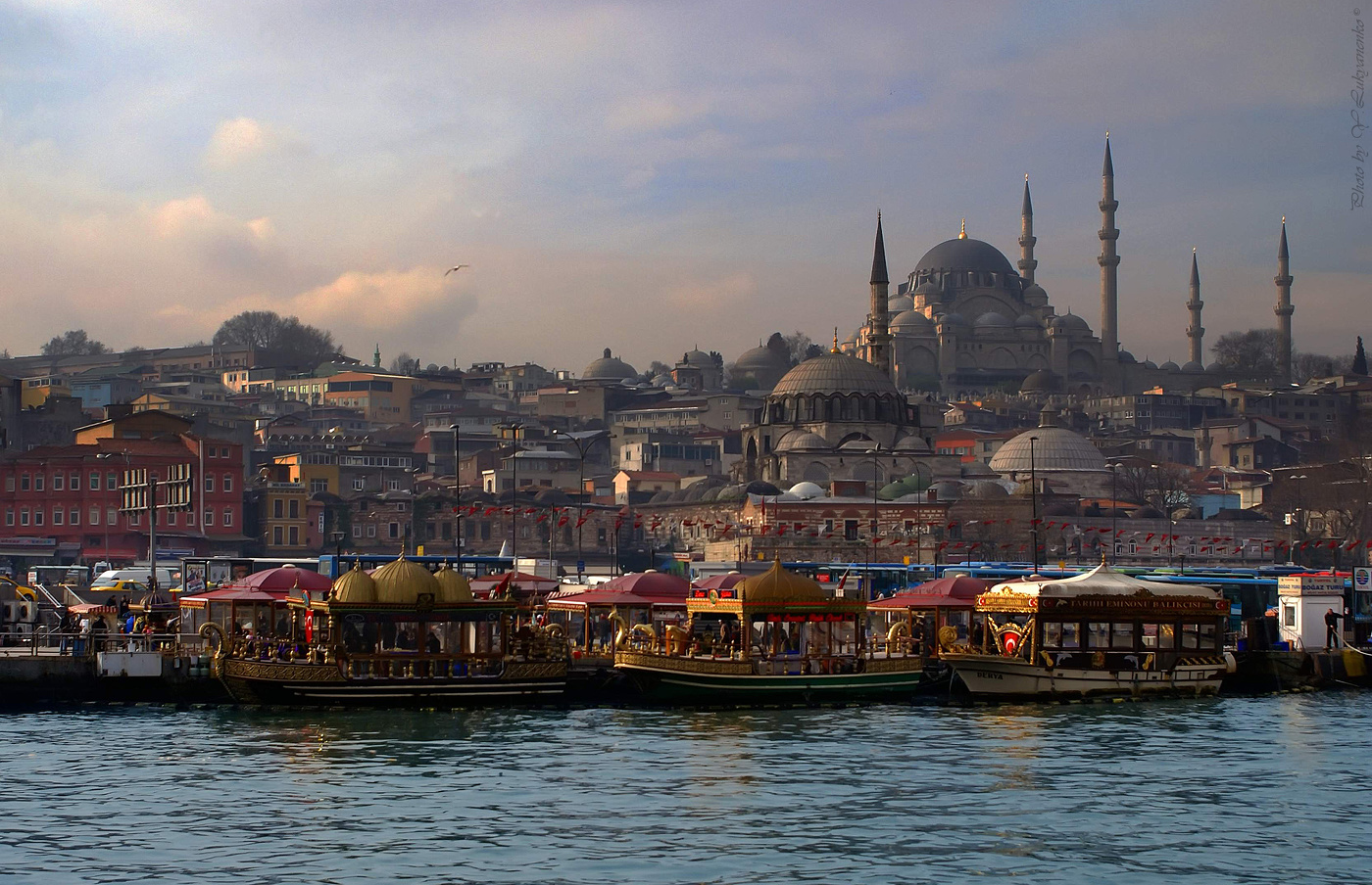 Утро в Константинополе....