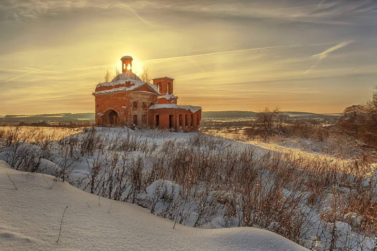 ... наступает январский вечер ...