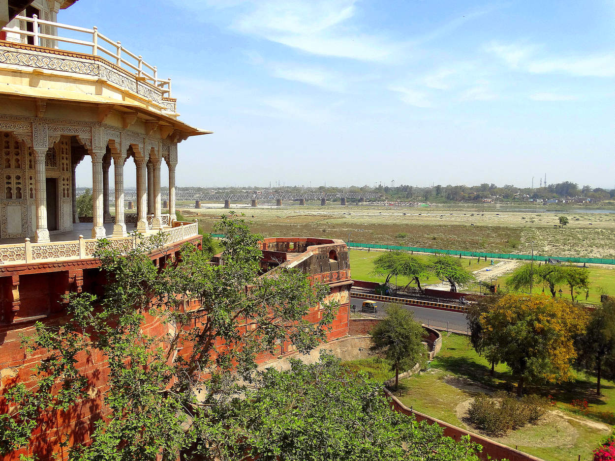 Из Агро-форда видна река Ямуна и её долина