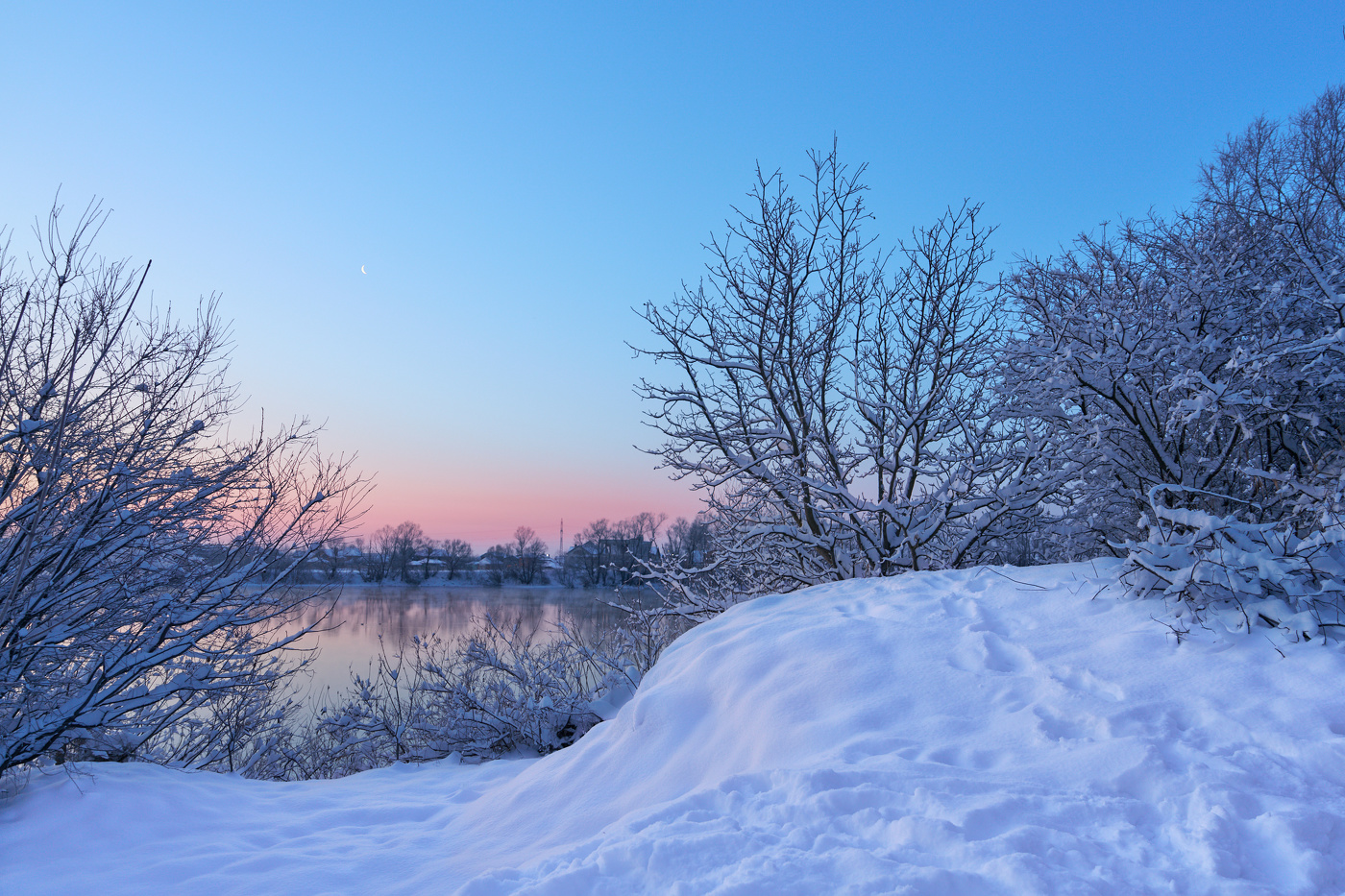 приходит утро