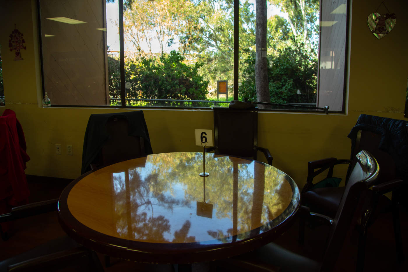 Стол номер 6