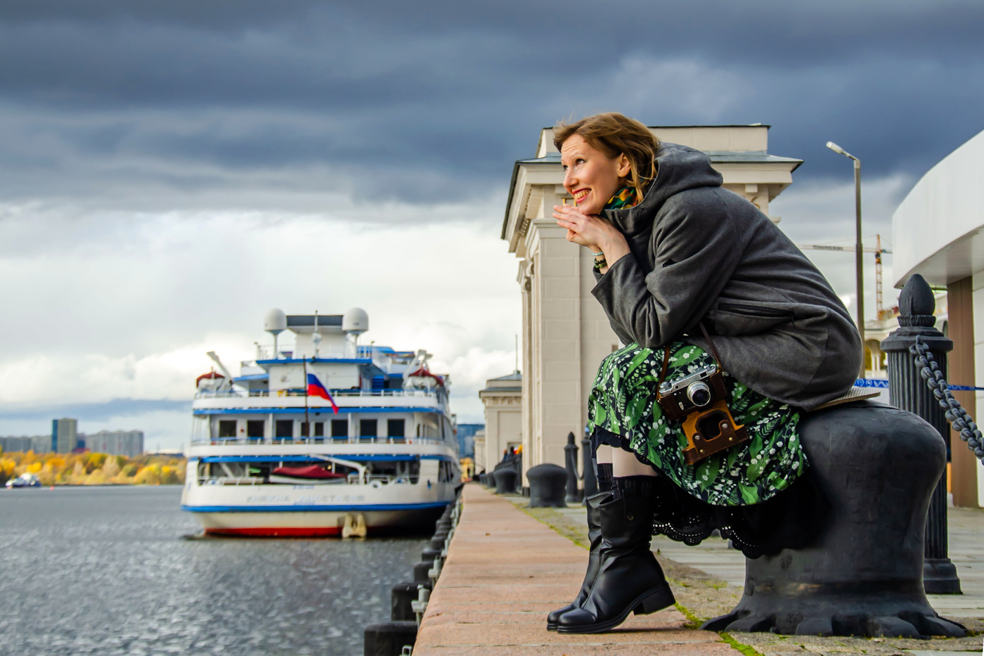 Света. Ветренный день в октябре