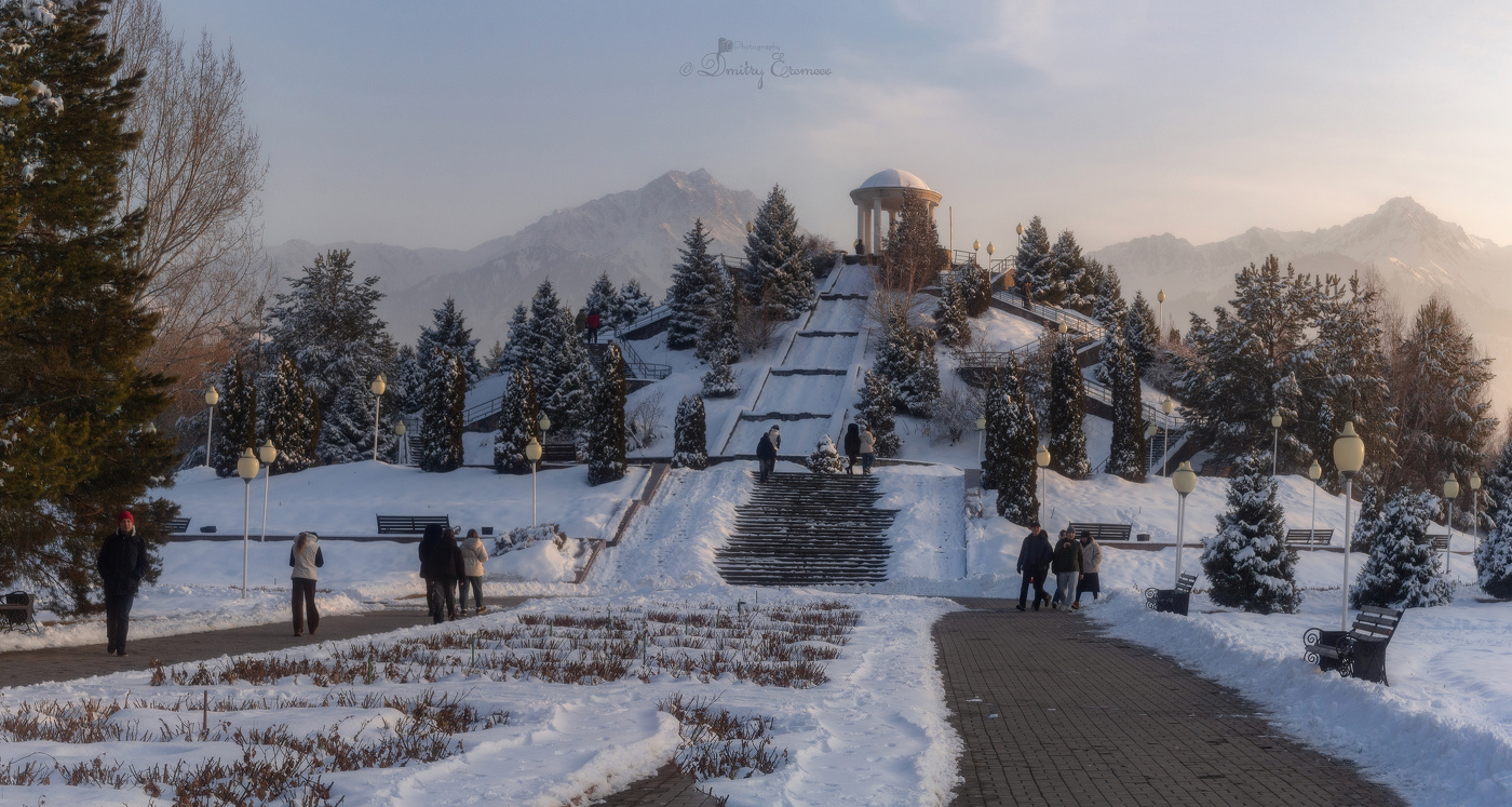 Там, где горы встречаются с городом...