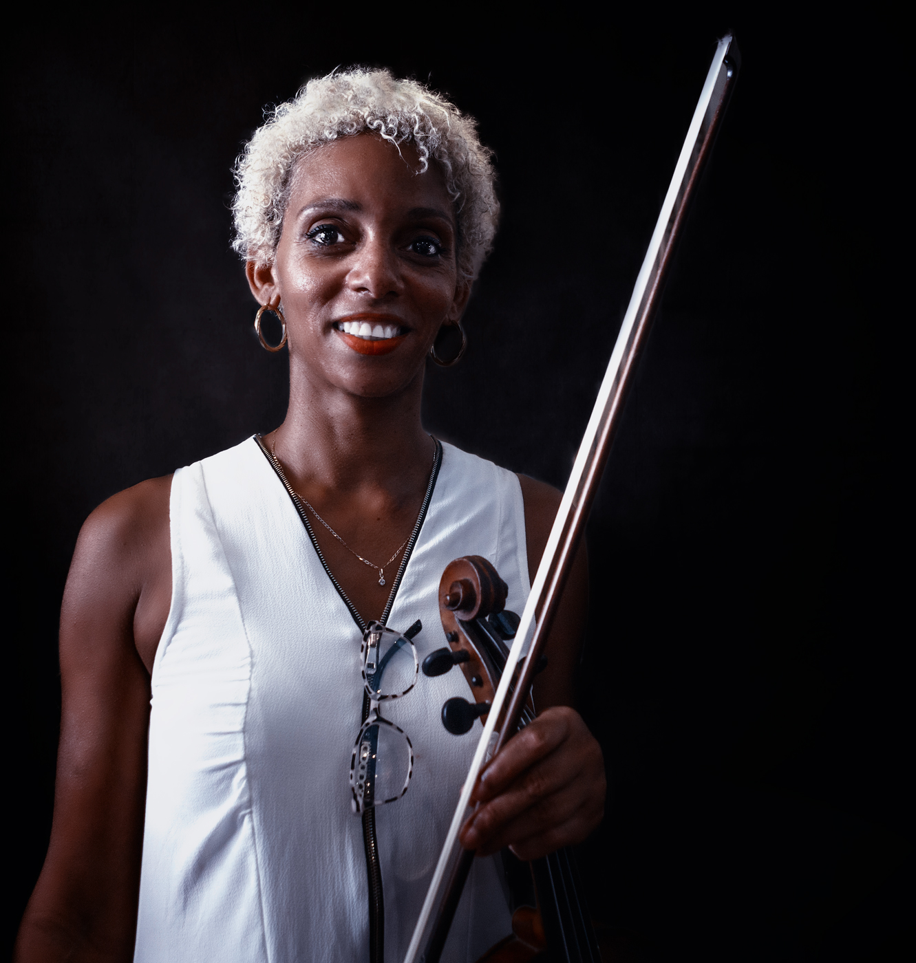 Кубинская скрипачка