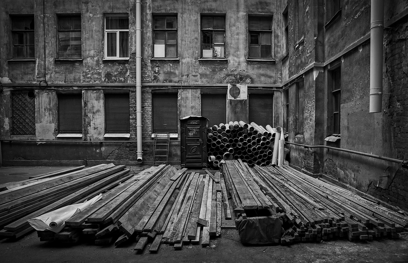 будуар ( сиречь нужник)