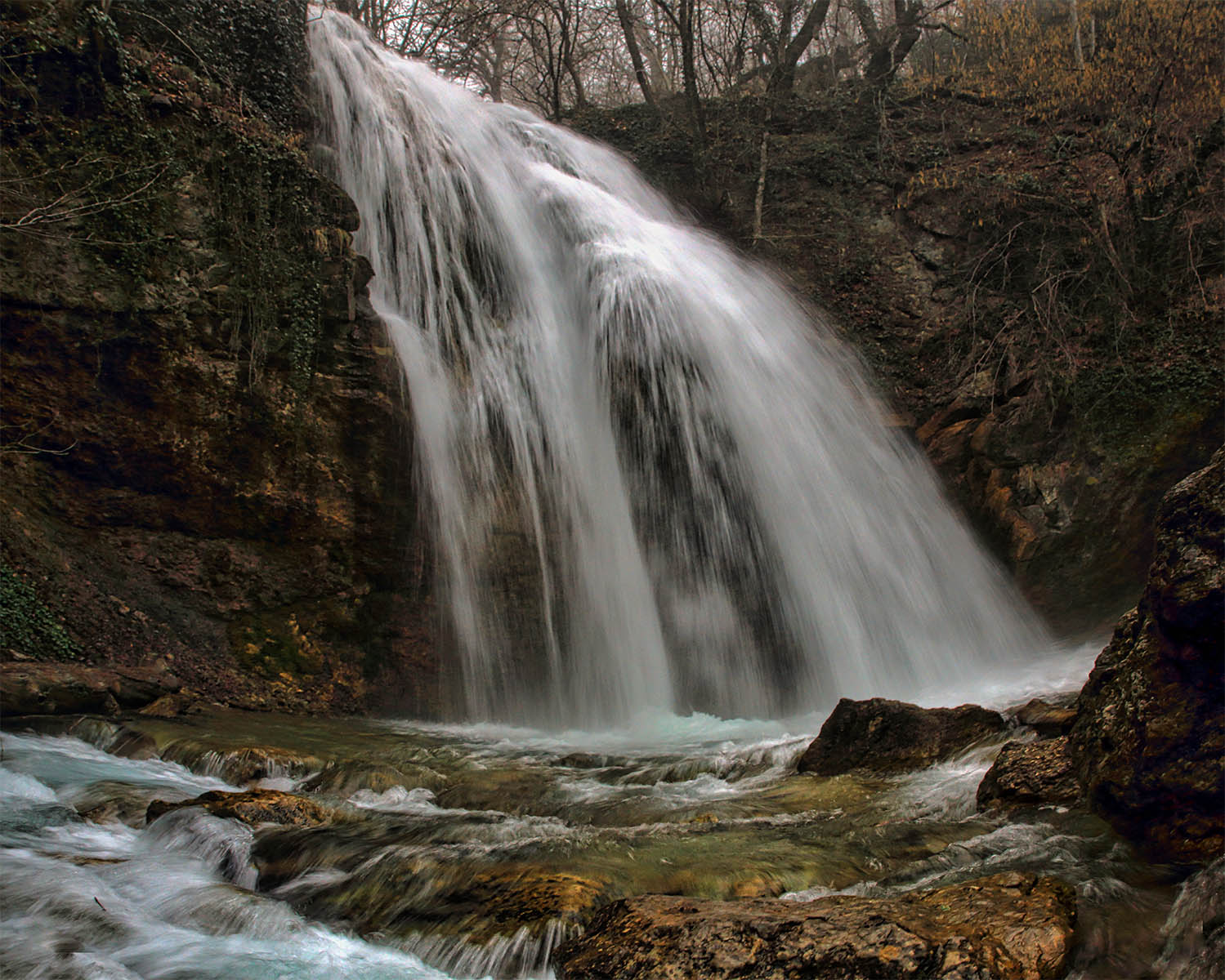 Водопад Джур-Джур