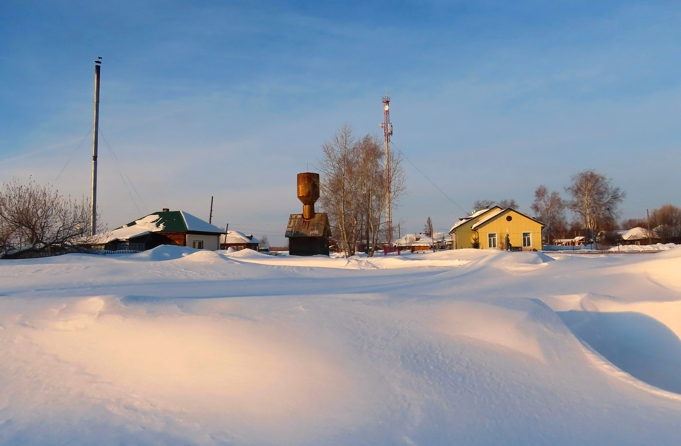 «Март: деревня ждёт весну»