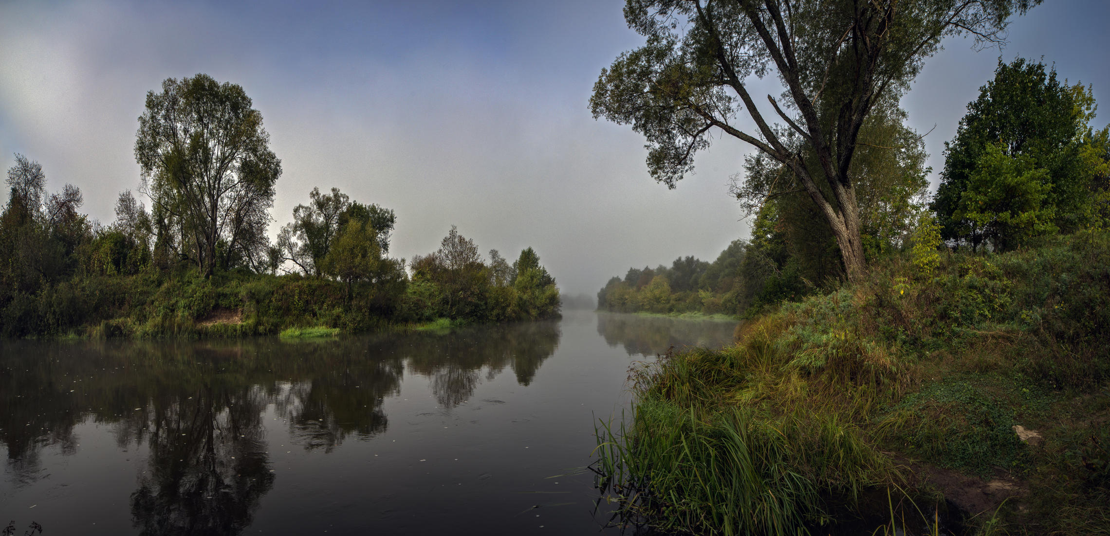Morgen auf dem Fluss
