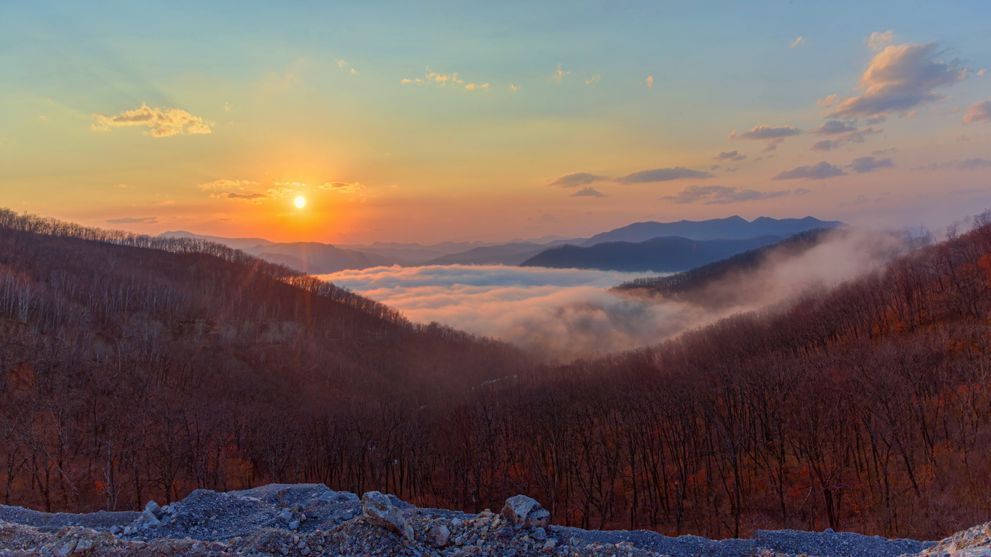 Nebel bei Sonnenuntergang