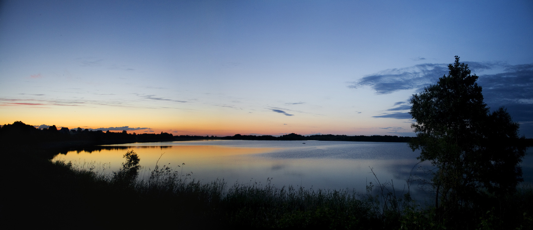 Окончание дня.. игра света..