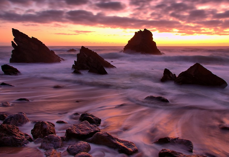 От рассвета до заката.