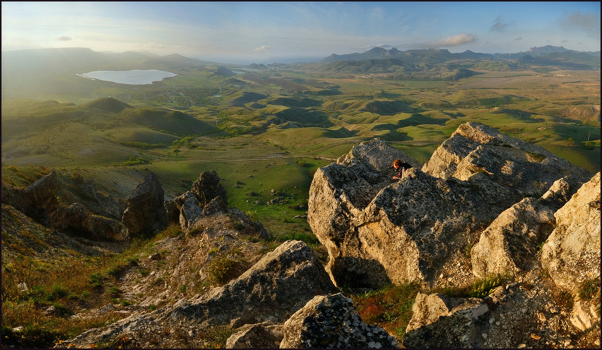 Утренний пейзаж с элементами жанра)