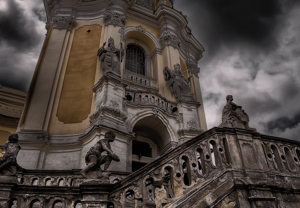 Из Львовсих картинок