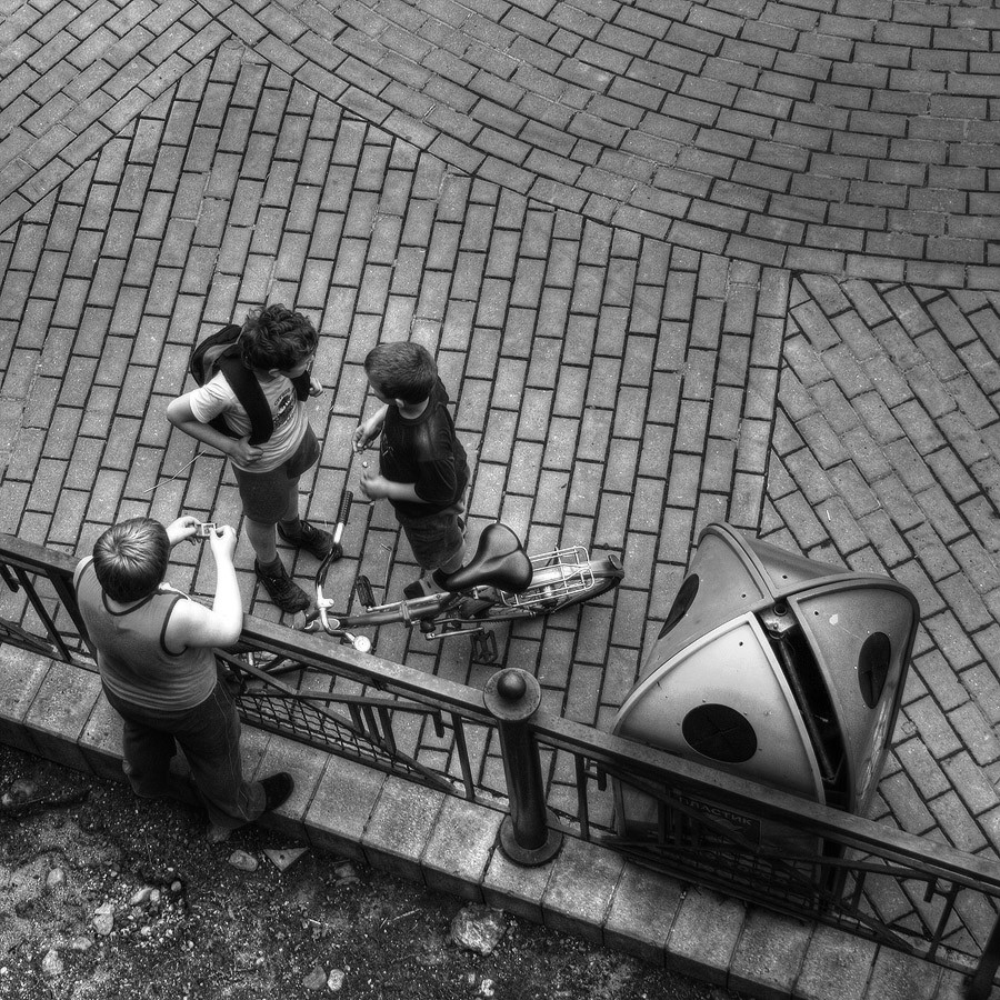 Конфликт сторон