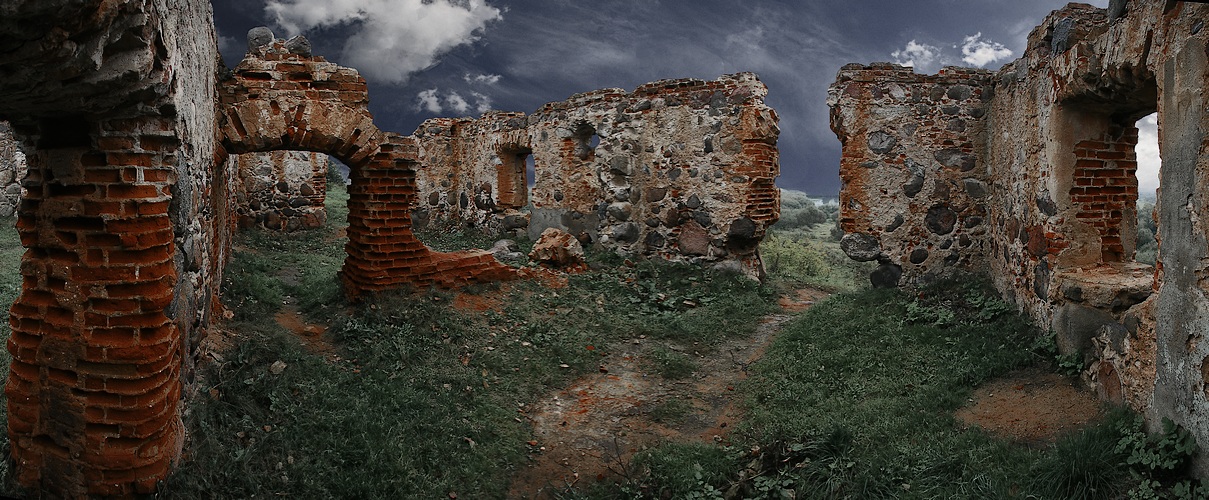 Свислочь. Руины