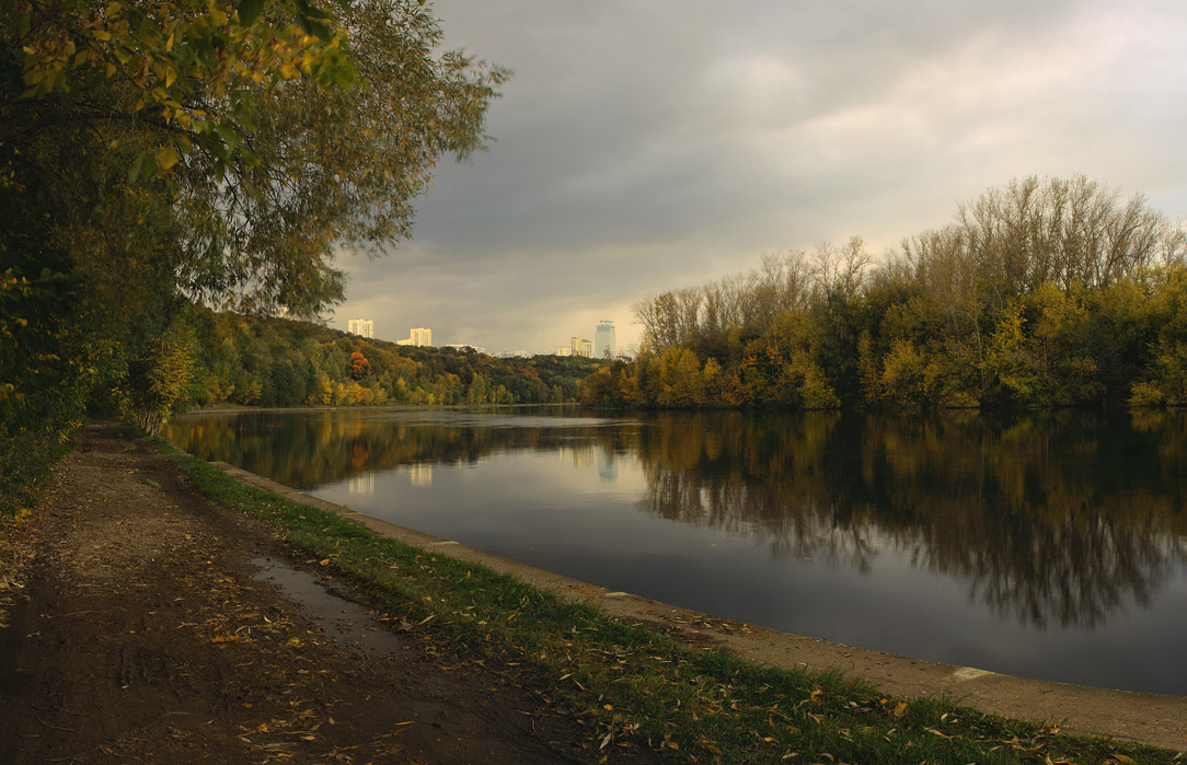...в Филёвском парке...