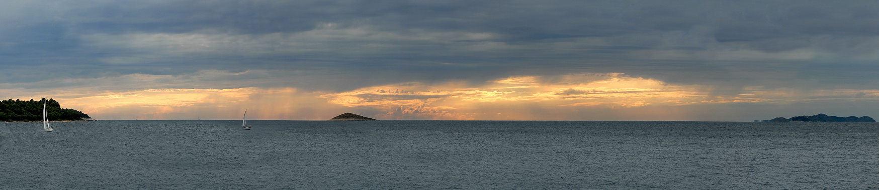 Три острова