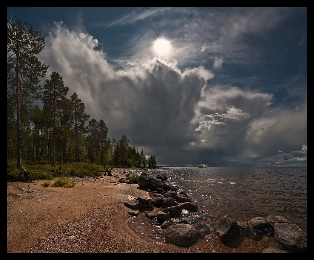 Приближение непогоды в карельском раю...