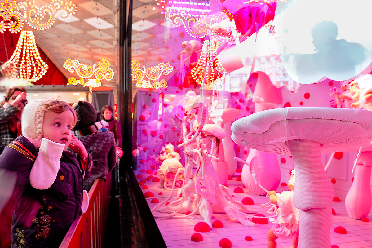 Цветная сказка  накануне  Рождества