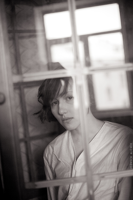 зазеркальность