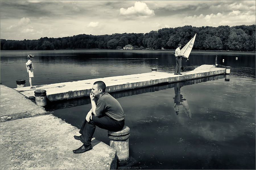 [ Три КАПИТАНА ]